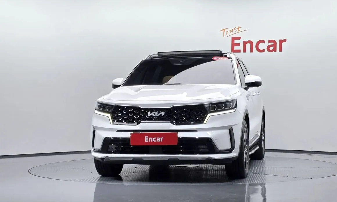 Kia Sorento — фото 7