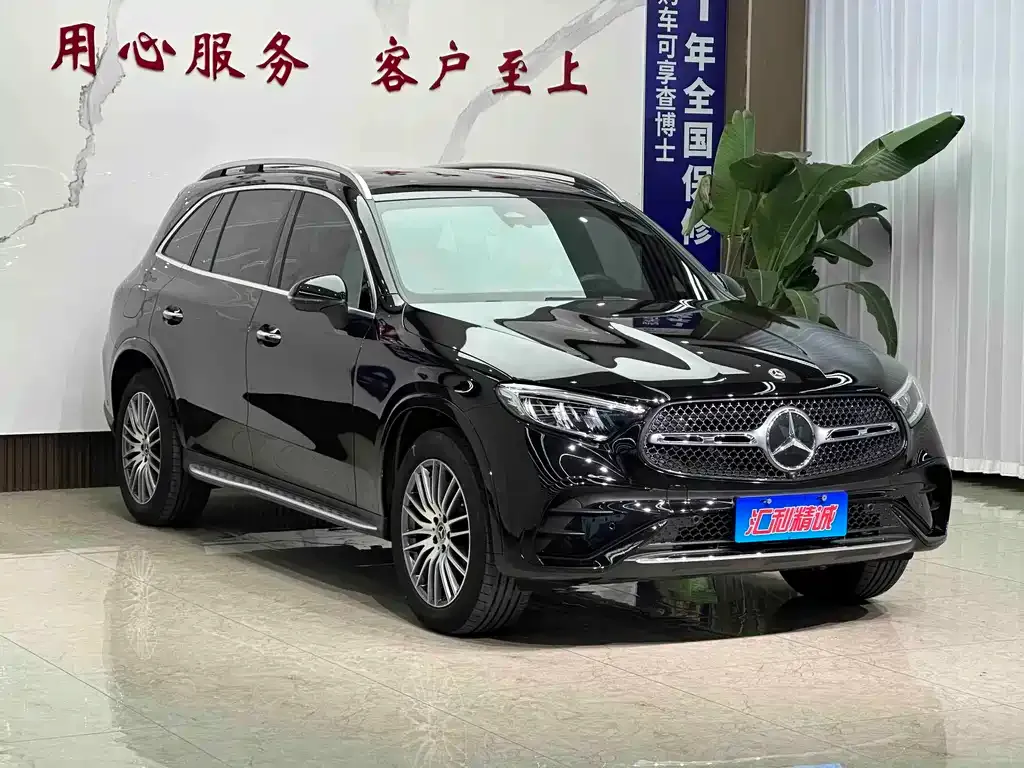 Mercedes-Benz GLC — фото 10