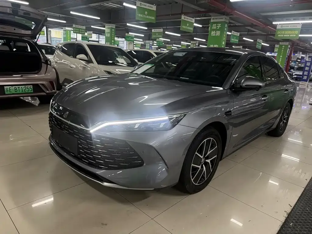 BYD Qin L — фото 1