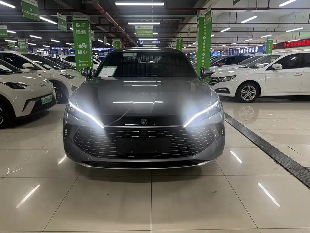 BYD Qin L — фото 8