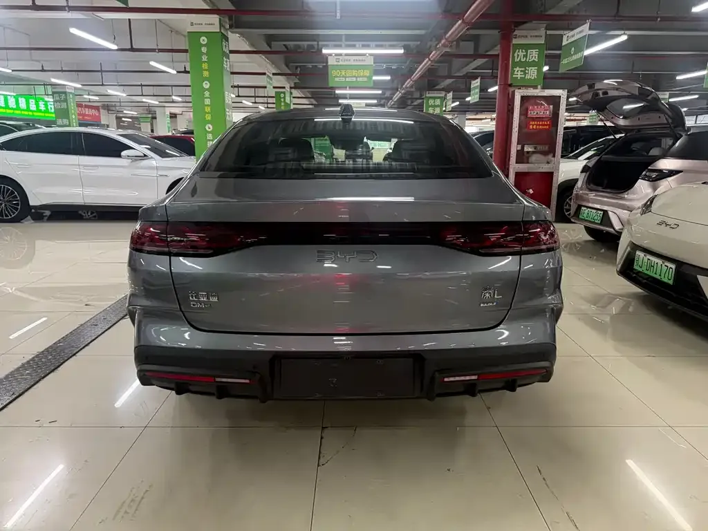 BYD Qin L — фото 2