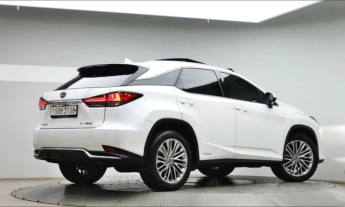 Lexus RX — фото 8