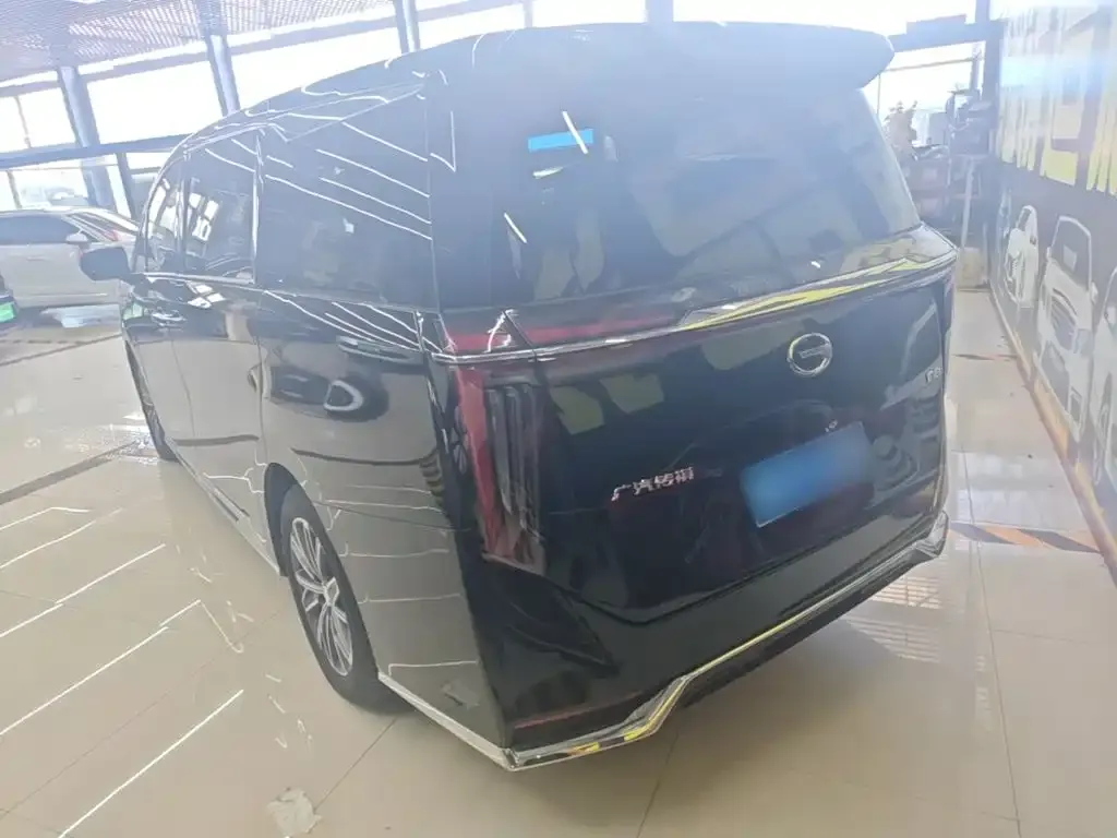 GAC Motor Trumpchi M8 — фото 10