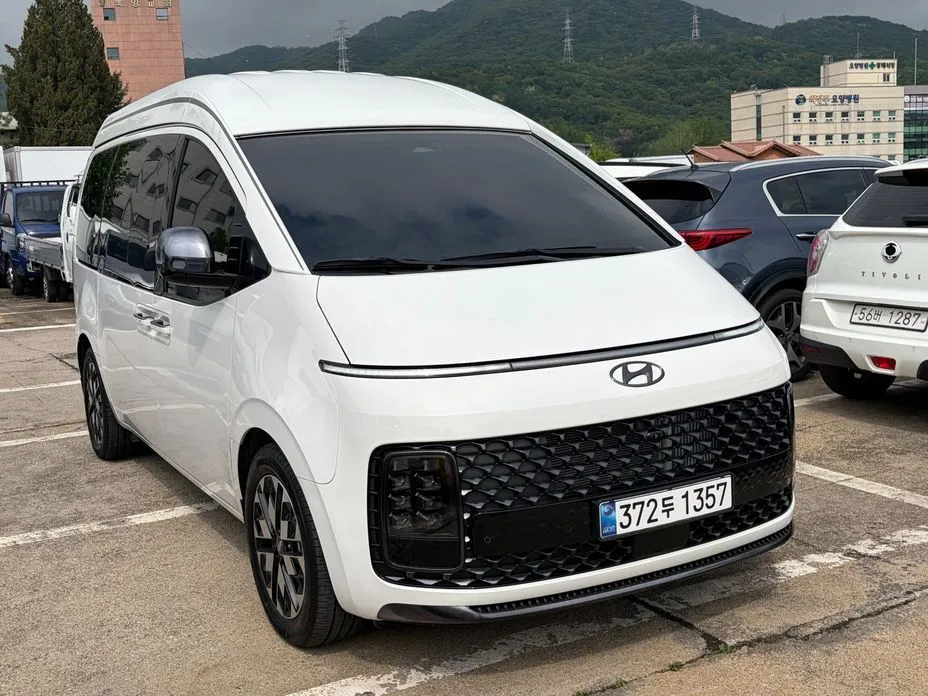 Hyundai Staria — фото 9