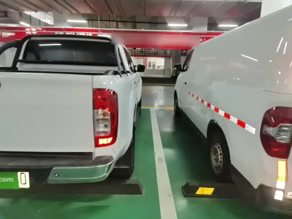 Dongfeng Rich 6 New Energy — фото 10
