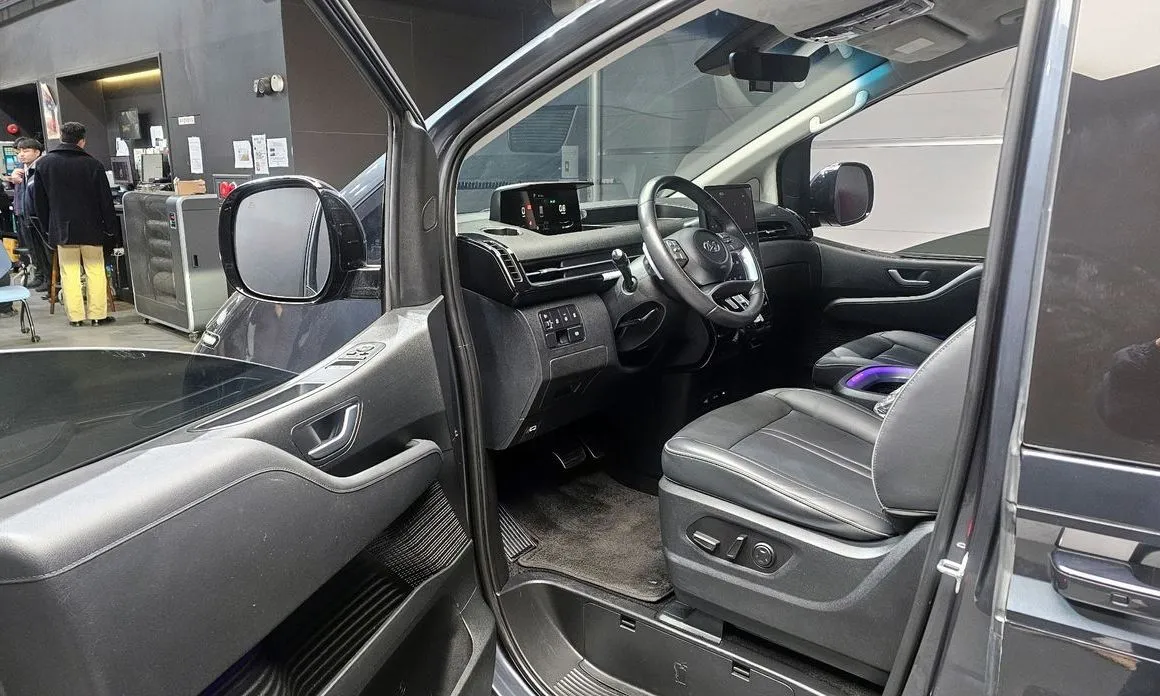 Hyundai Staria — фото 3