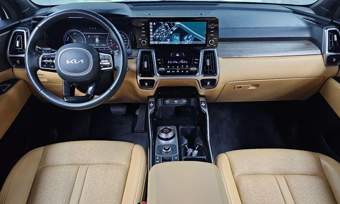 Kia Sorento — фото 4