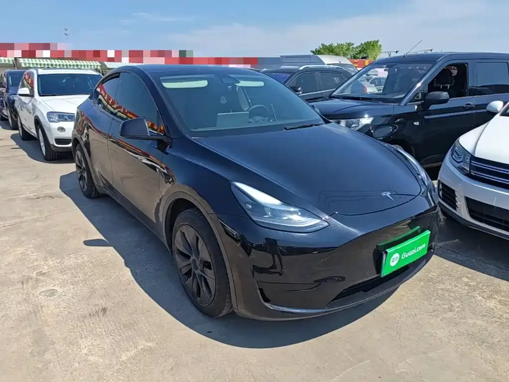Tesla Model Y — фото 5