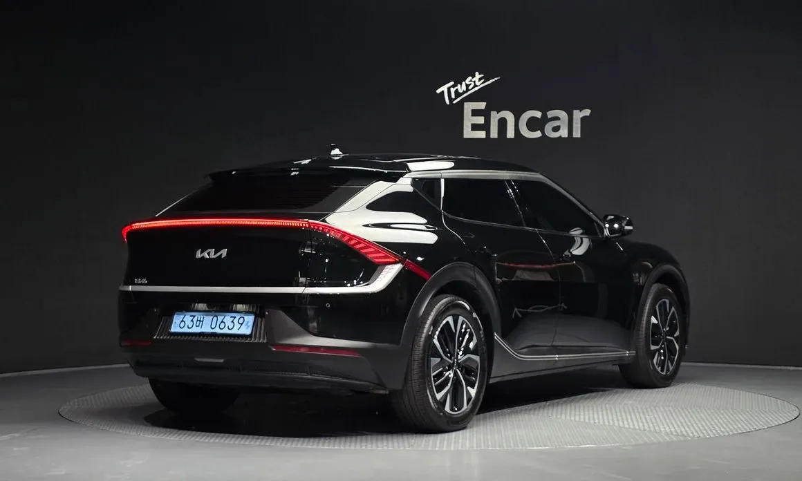 Kia EV6 — фото 7