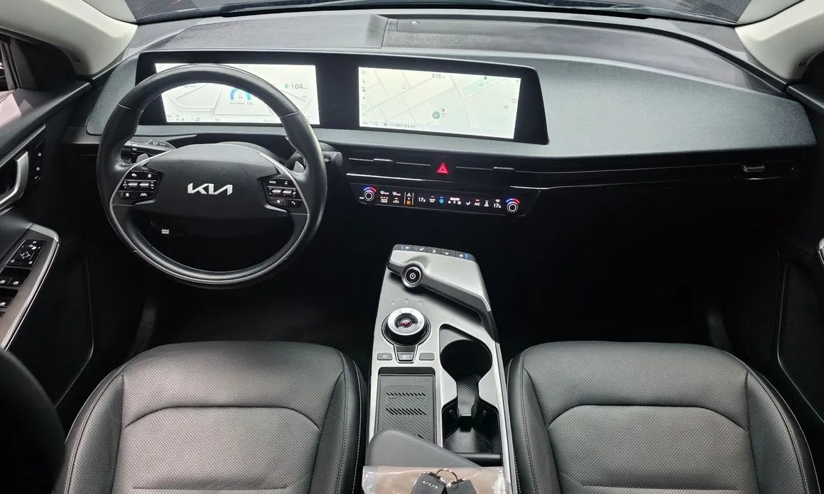 Kia EV6 — фото 10