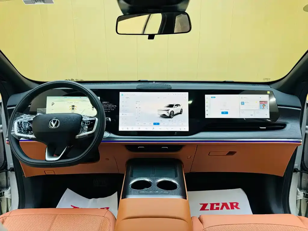 Changan CS75PLUS — фото 3