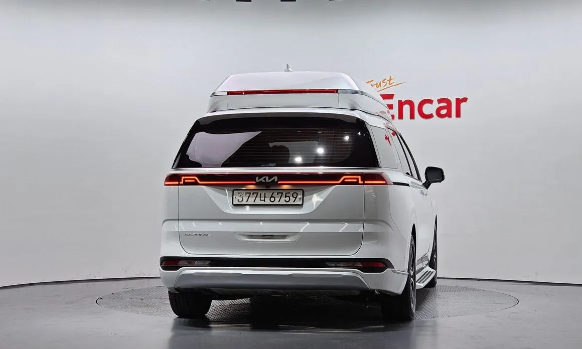 Kia Carnival — фото 2