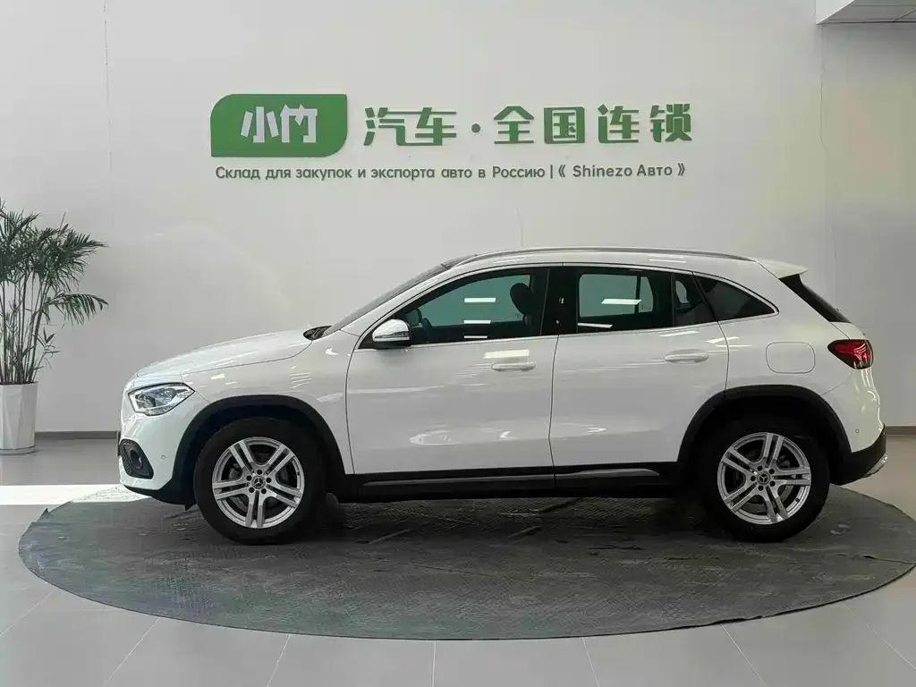 Mercedes-Benz GLA — фото 6