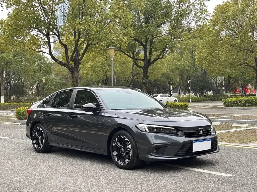 Honda Civic — фото 7