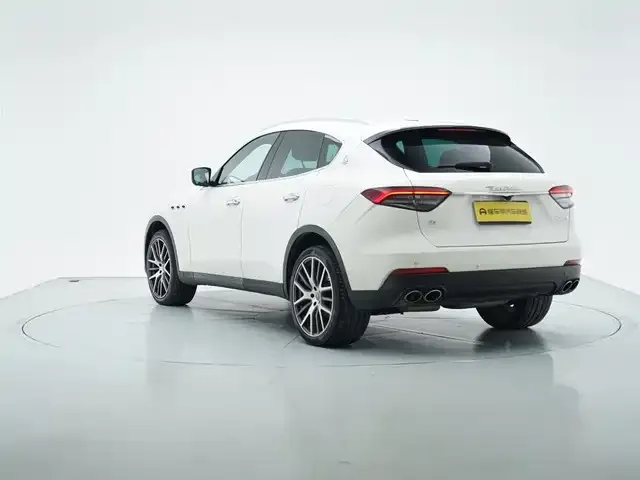 Maserati Levante — фото 7