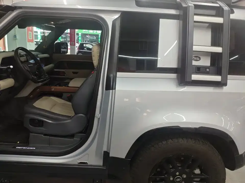 Land Rover Defender — фото 3