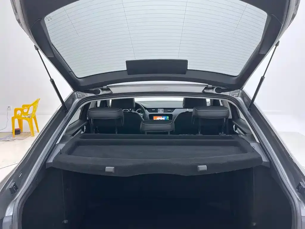 Skoda Octavia — фото 4