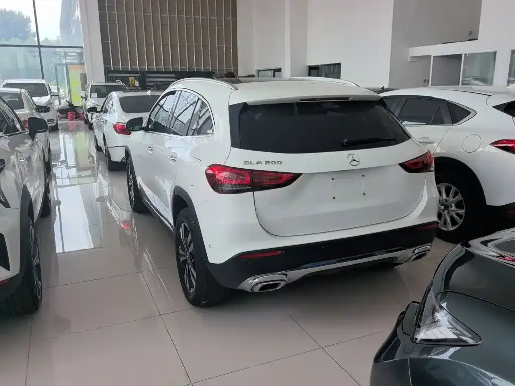 Mercedes-Benz GLA — фото 8