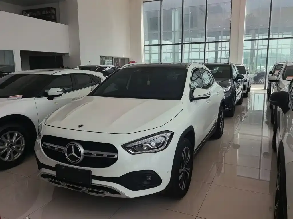 Mercedes-Benz GLA — фото 9