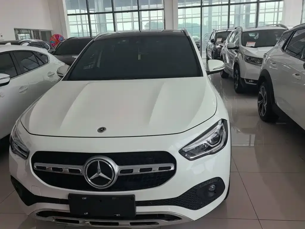 Mercedes-Benz GLA — фото 3