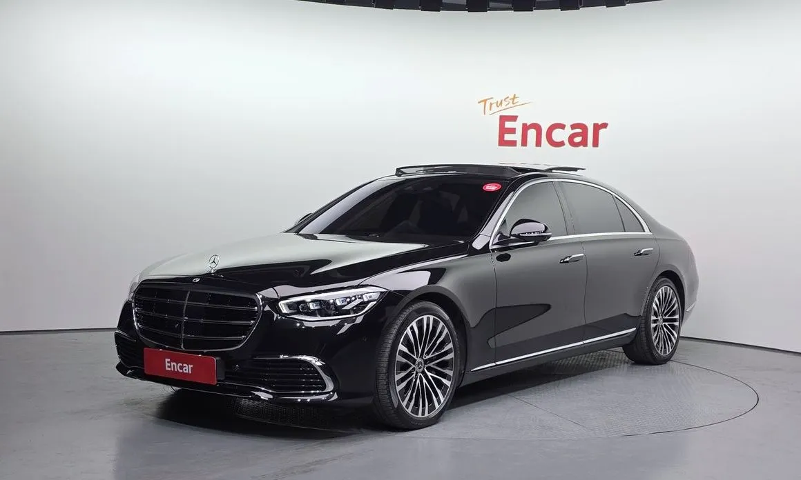 Mercedes-Benz S-Class — фото 1