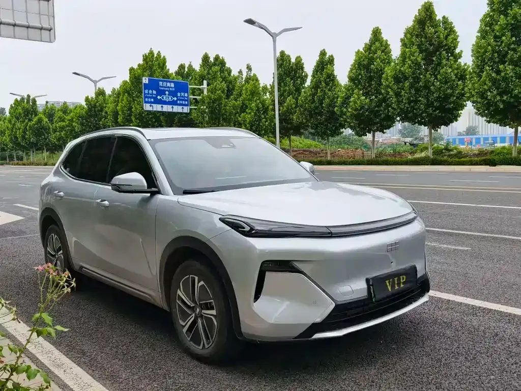 Geely Galaxy Xingjian 7 — фото 7