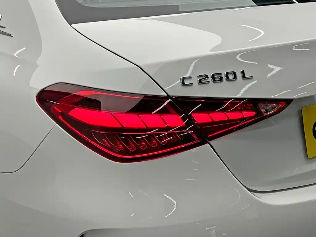 Mercedes-Benz C-Class — фото 3