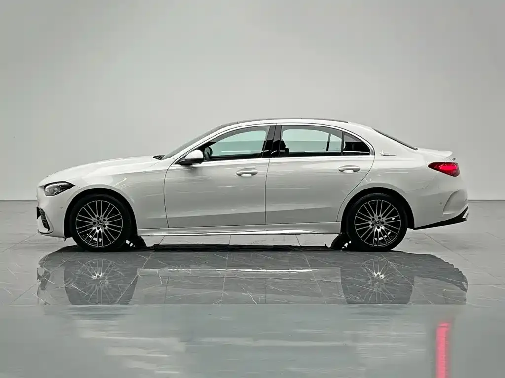 Mercedes-Benz C-Class — фото 2