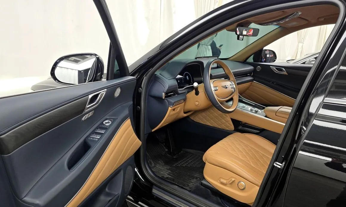 Genesis GV80 — фото 10