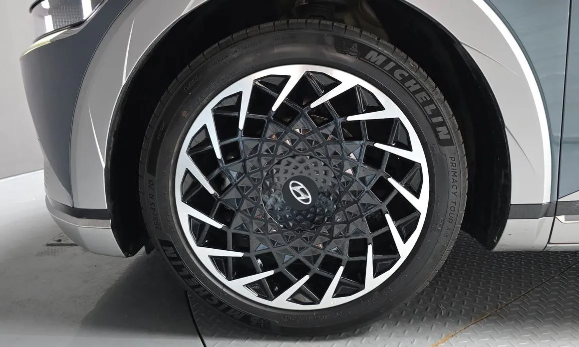 Hyundai Ioniq5 — фото 10