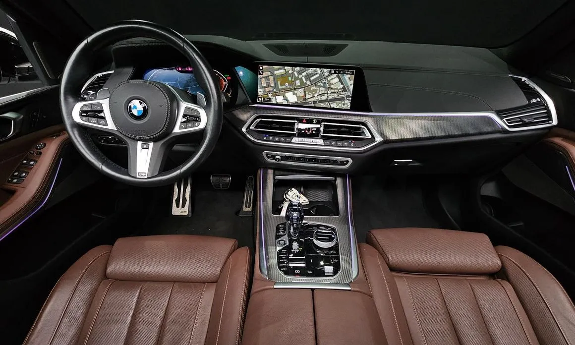BMW X5 — фото 10