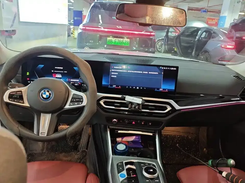 BMW i3 — фото 8