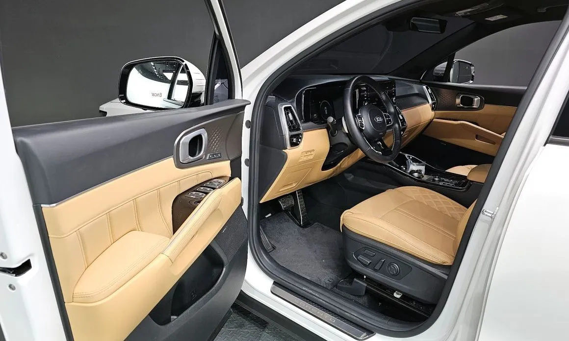 Kia Sorento — фото 5
