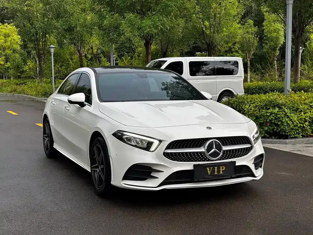 Mercedes-Benz A-Class — фото 6