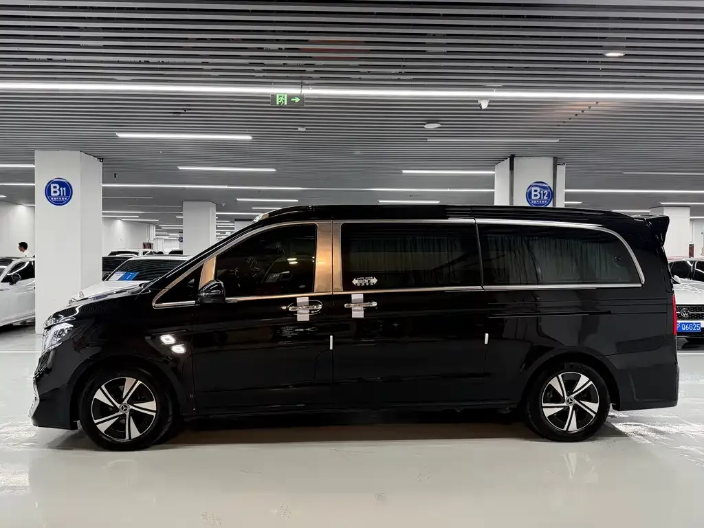 Mercedes-Benz Vito — фото 7