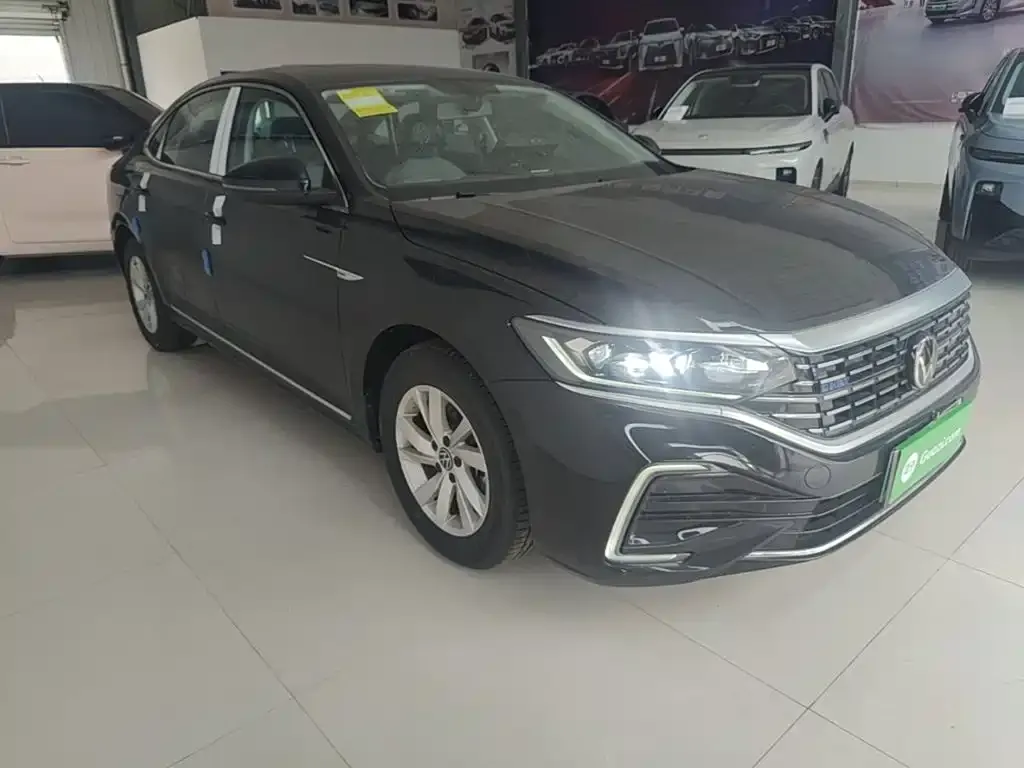Volkswagen 帕萨特插电混动 — фото 2