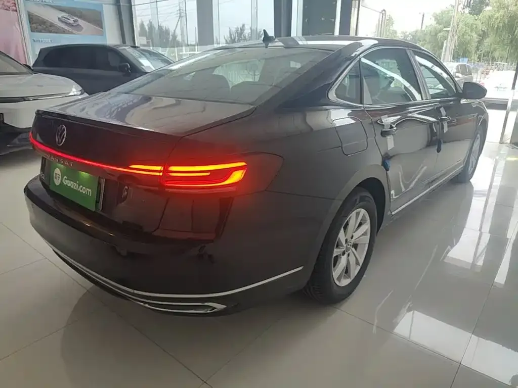 Volkswagen 帕萨特插电混动 — фото 4
