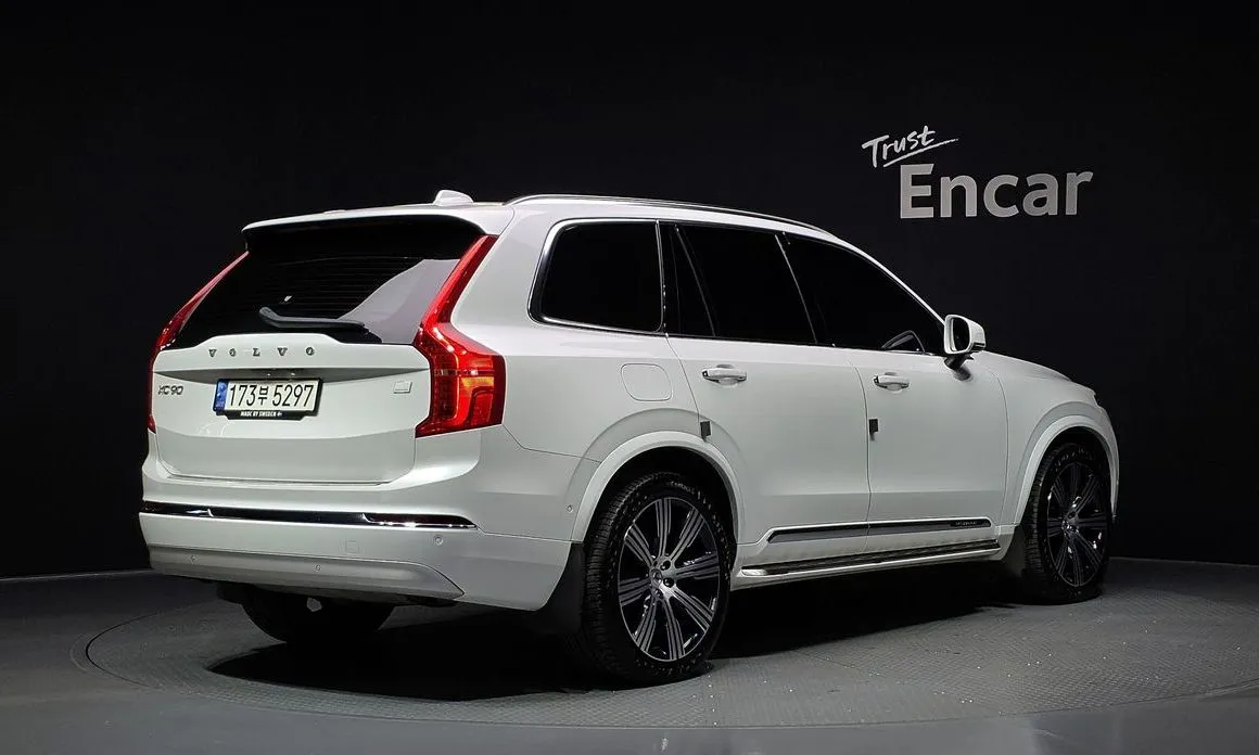 Volvo XC90 — фото 4