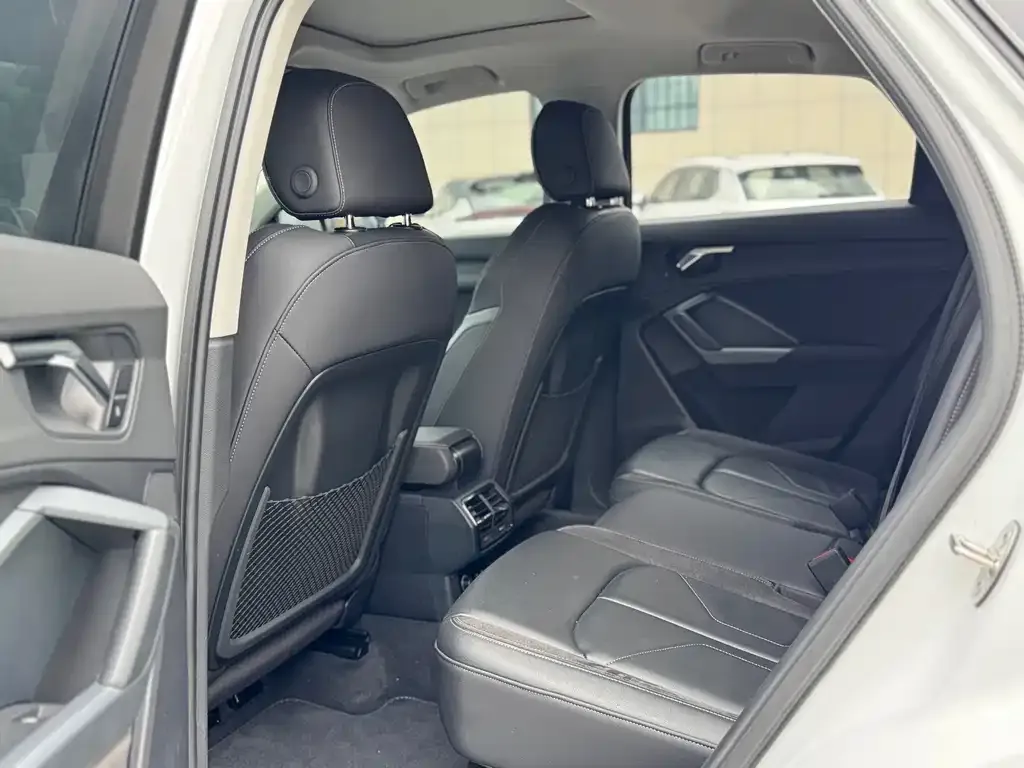 Audi Q3 Sportback — фото 4