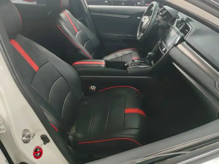 Honda Civic — фото 5