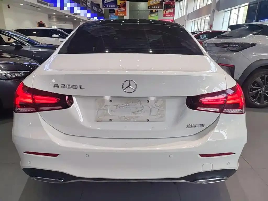 Mercedes-Benz A-Class — фото 10