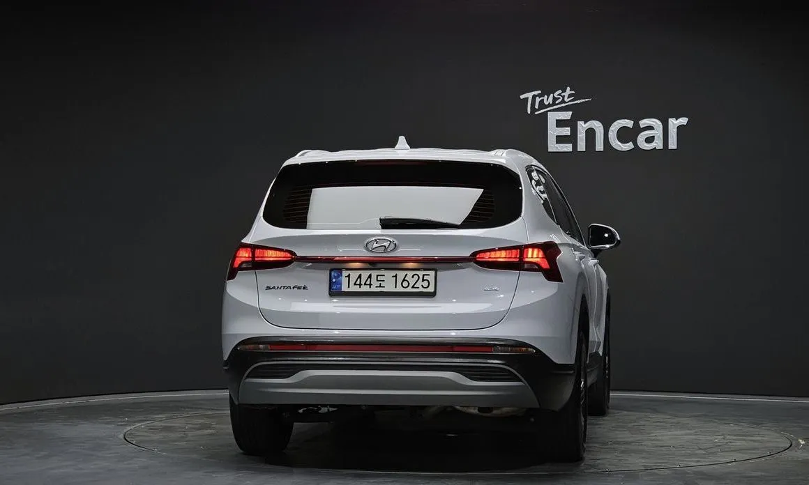 Hyundai Santafe — фото 2