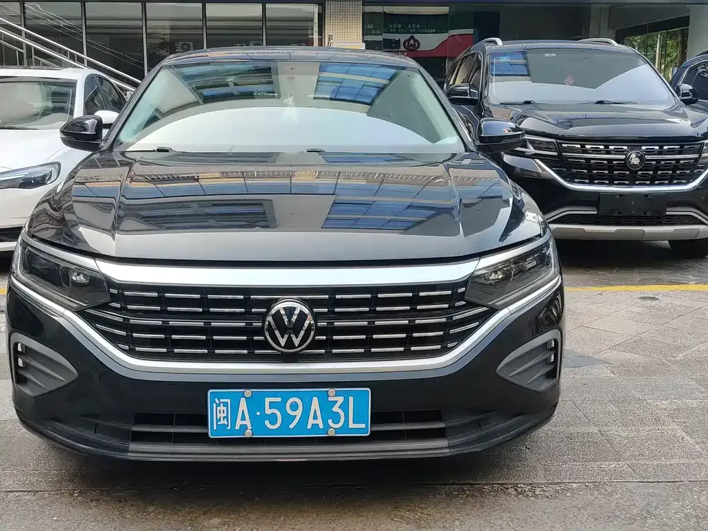 Volkswagen Passat — фото 8