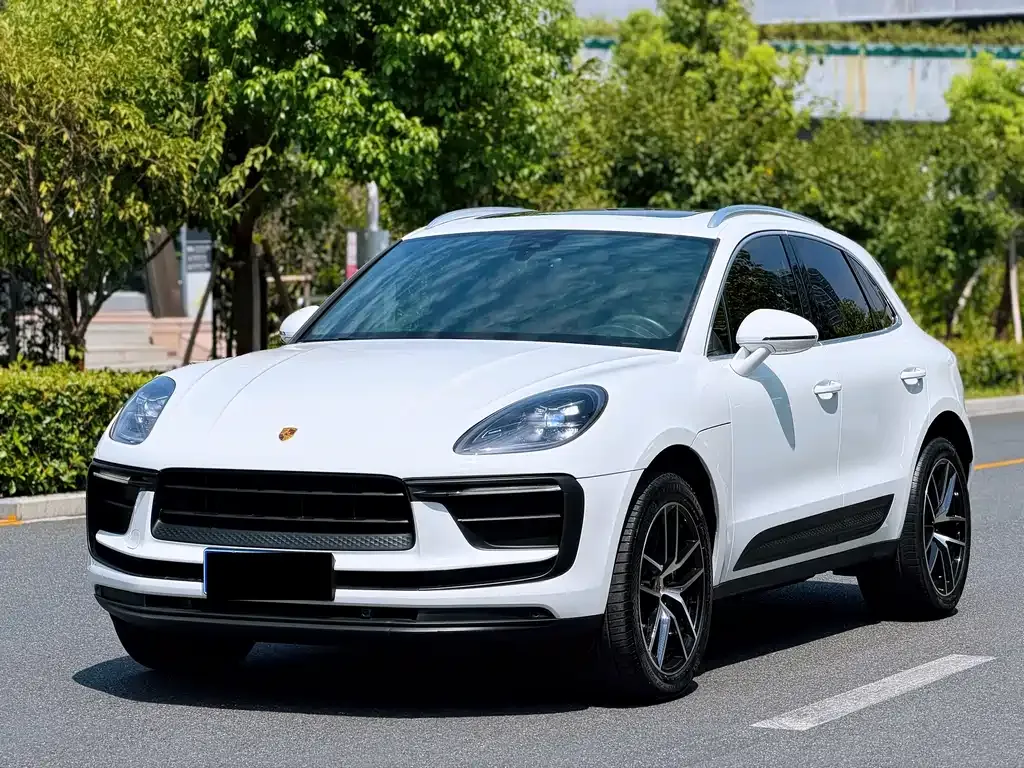 Porsche Macan — фото 1