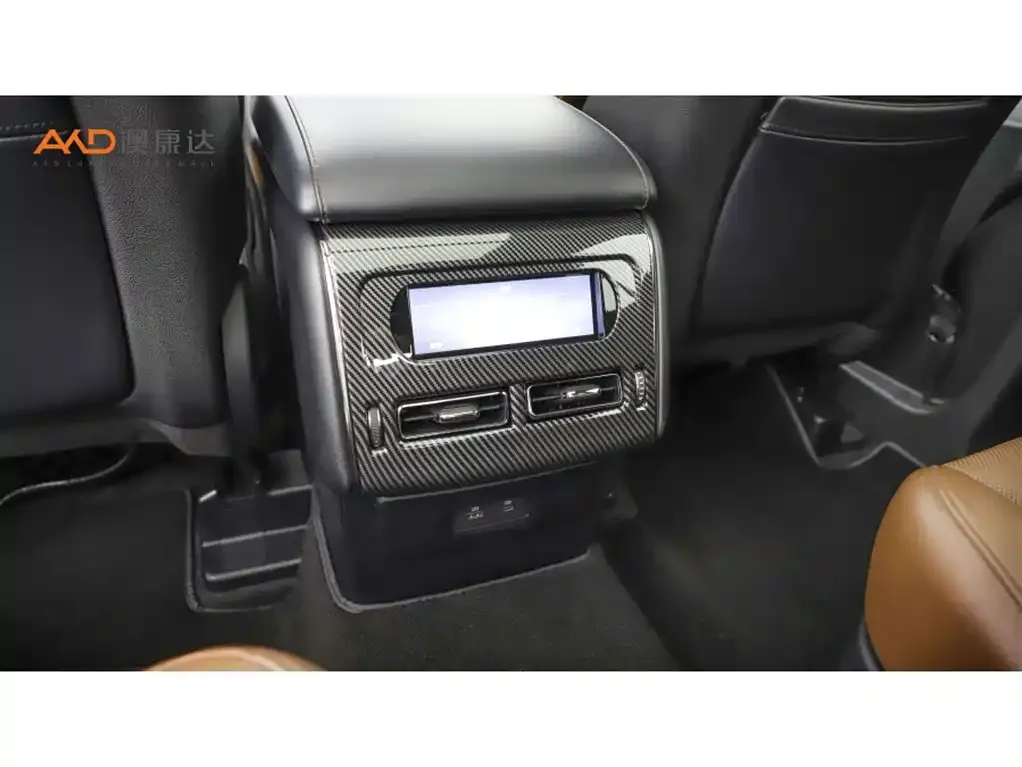 Lincoln Aviator — фото 10