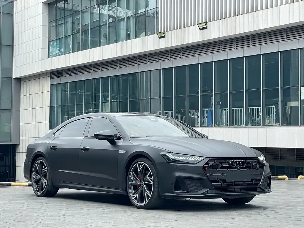 Audi A7L — фото 7