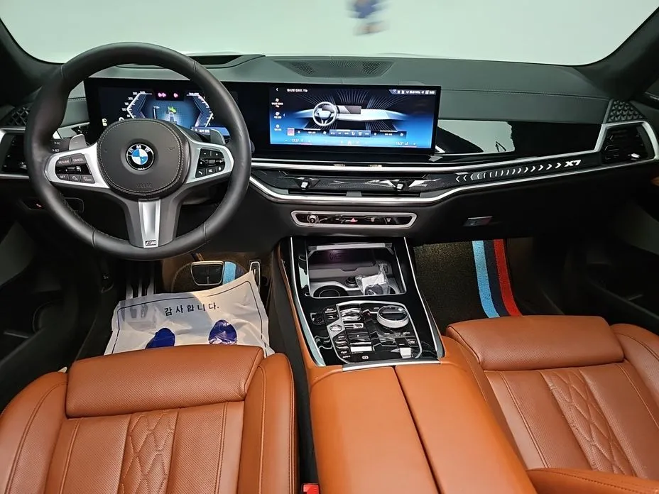 BMW X7 — фото 2