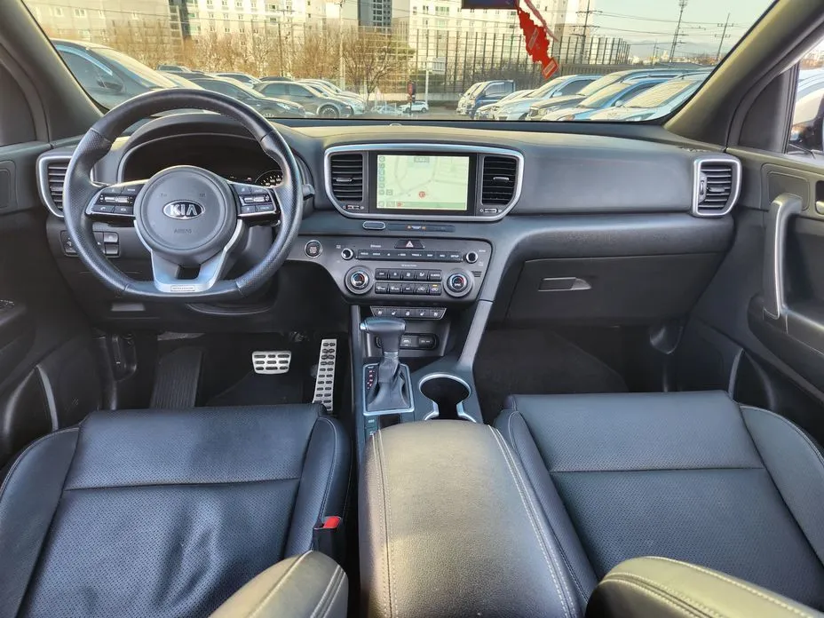 Kia Sportage — фото 10