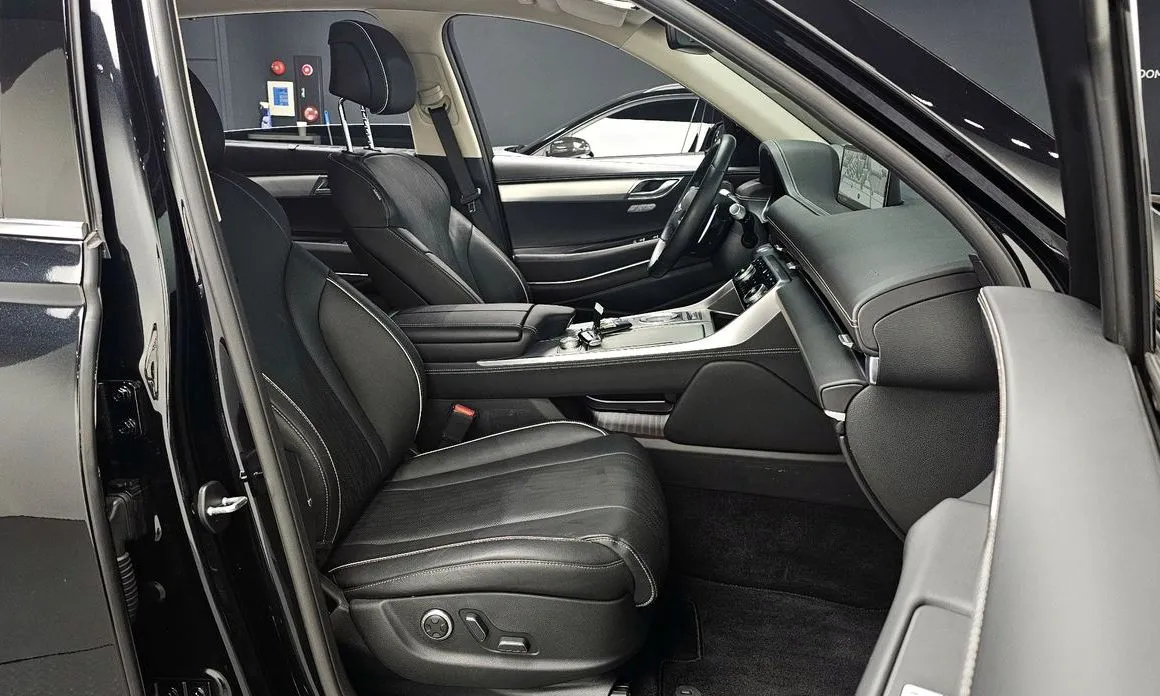 Genesis GV80 — фото 10