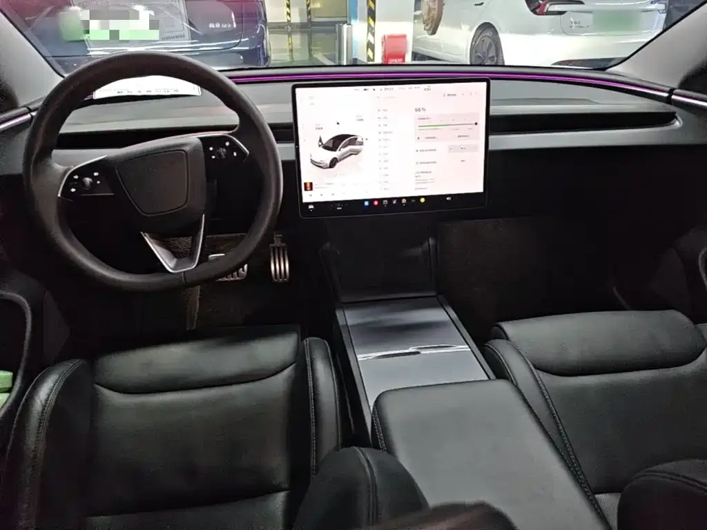 Tesla Model 3 — фото 10